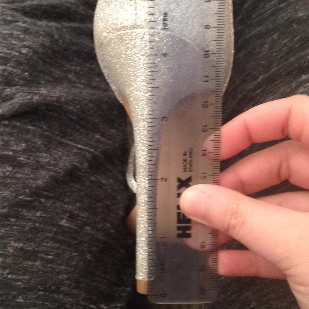 *NWOT Betsey Johnson heels - Picture 4 of 5